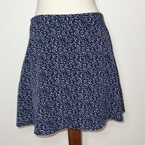 *6/$35* Blue Medium 8/10 Mini Skirt 100% Cotton Zipper closure Botanical print
